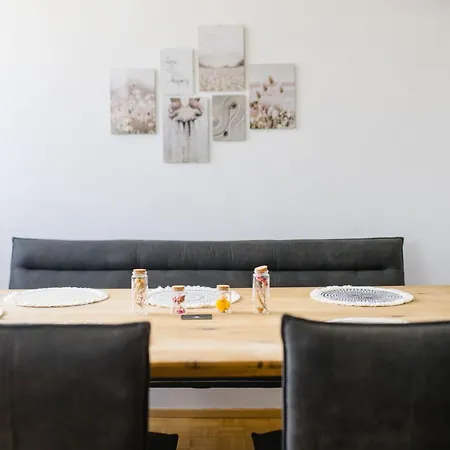 Tamliving Zentrum Luxus Messe Wifi Traumaussicht Sunrise&Sunset Апартаменти *